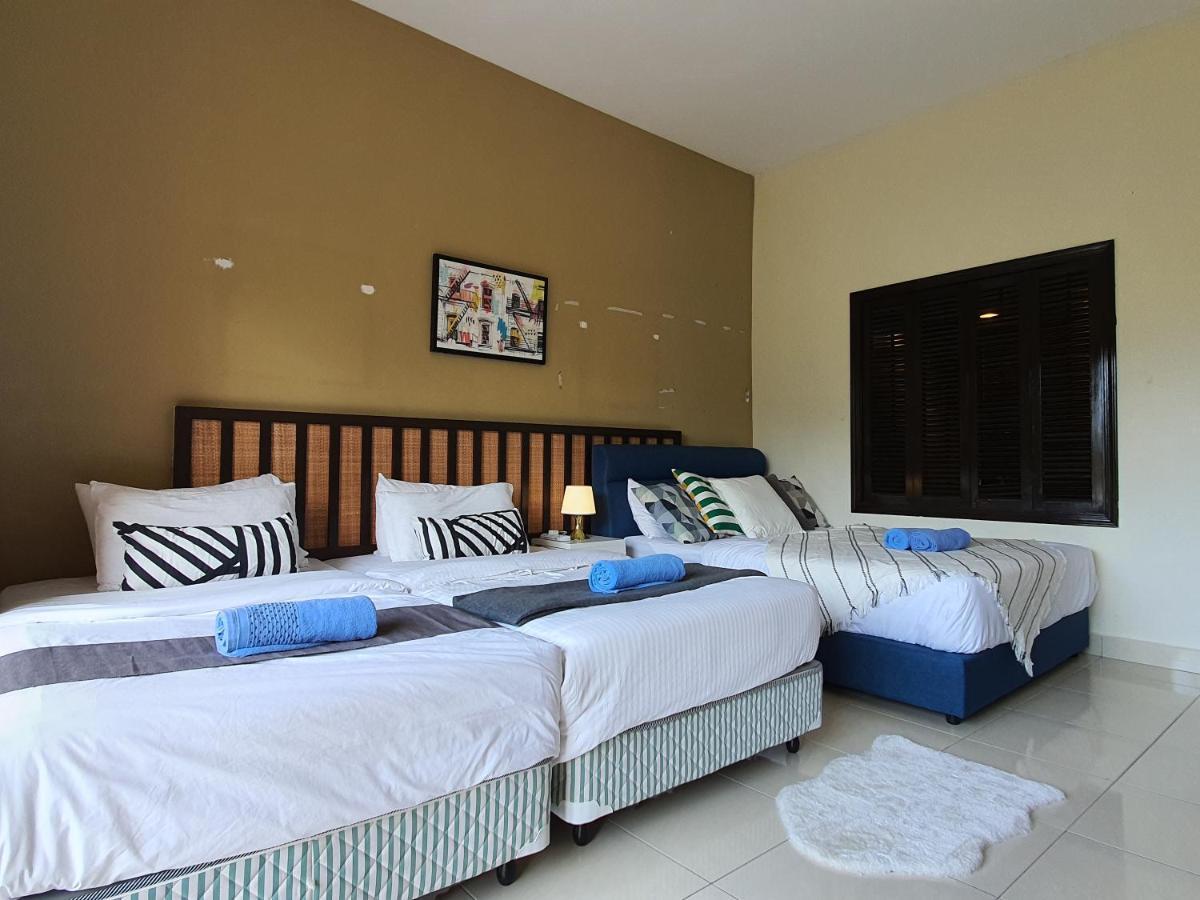 Gold Coast Morib Studio L Apartment I Penthouse Banting  Exterior photo